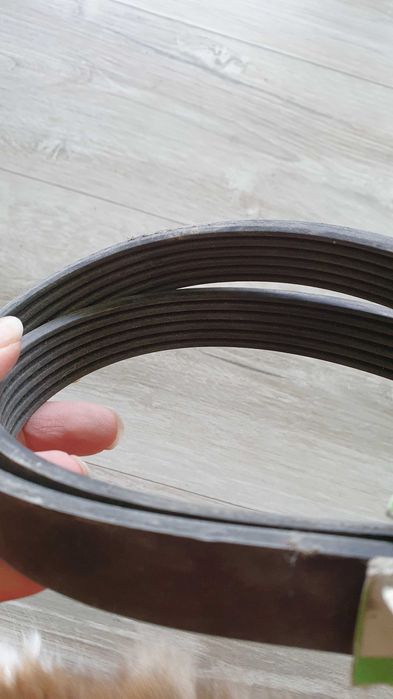 Пистов ремък DAYCO парт номер: 6PK1692 НОВ