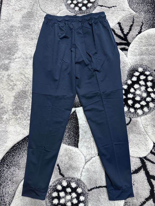 Мъжки екип на FLAIR