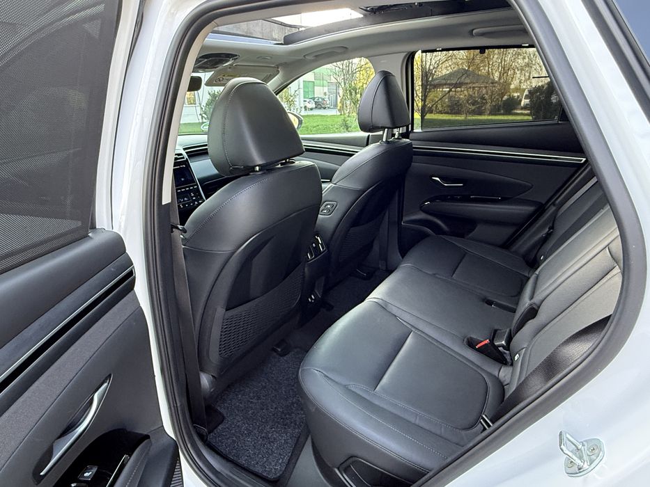 Hyundai Tucson Luxury 4x4 265 Cp Plug in Hybrid Pano Piele Navi Matrix