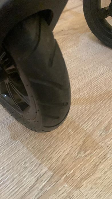 Коляска б/у в идеальном состояний