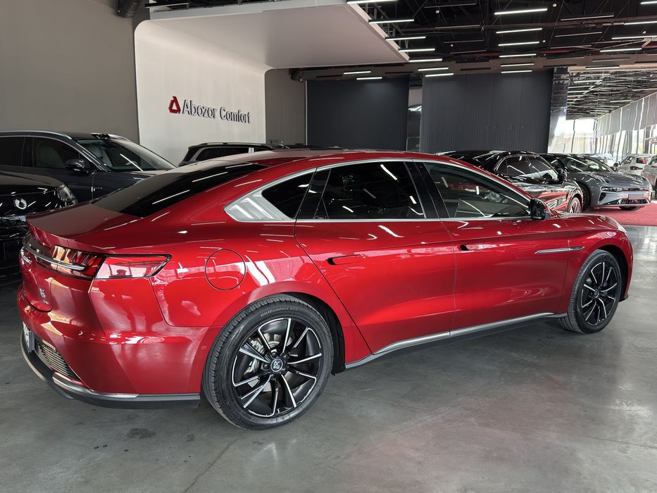 Byd Xan Sotuvga tayyor (2 motorli)