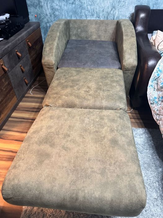 Fotoliu extensibil cu spatiu de depozitare