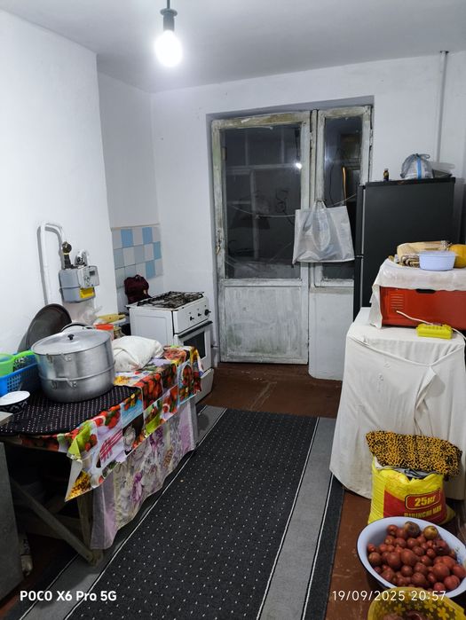 Dom sotiladi narxi kelishiladi
