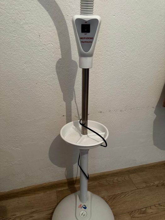 Лампа косметологическая