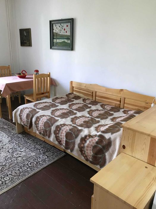 Двустаен имот в Център - Докторски паметник