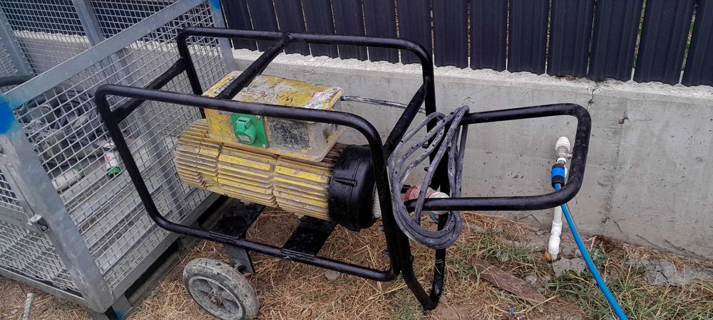 Vand set vibratoare industriale 380v cu transformator