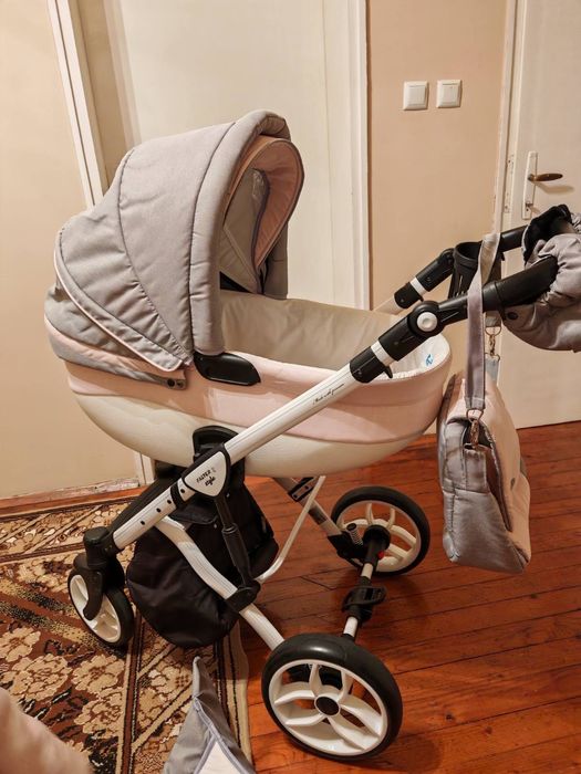 Количка baby merc