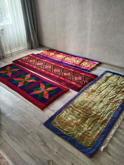 Продам корпешки почти новый