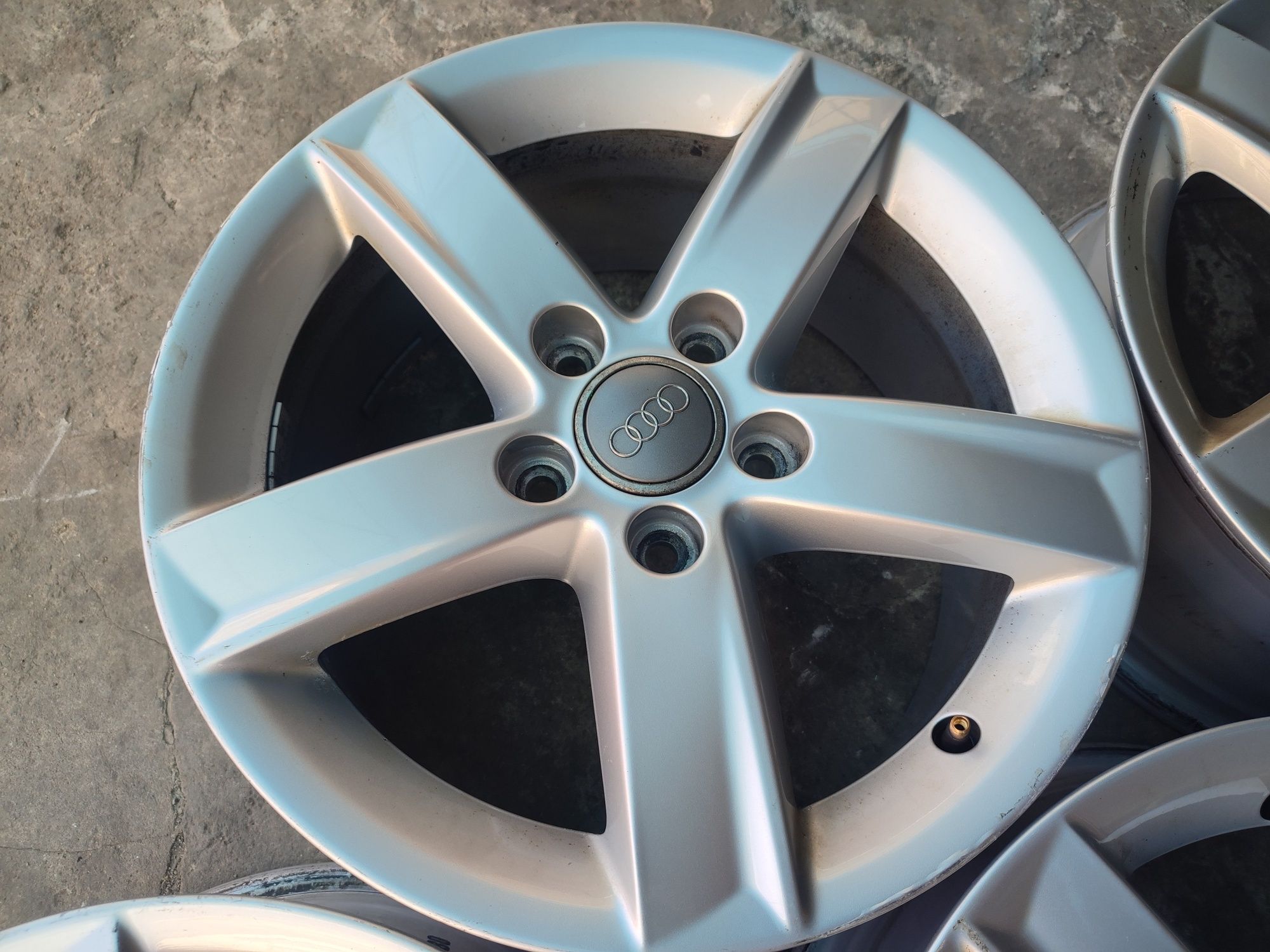 16" оригинални алуминиеви джанти за Audi A4,A3/Vw.
