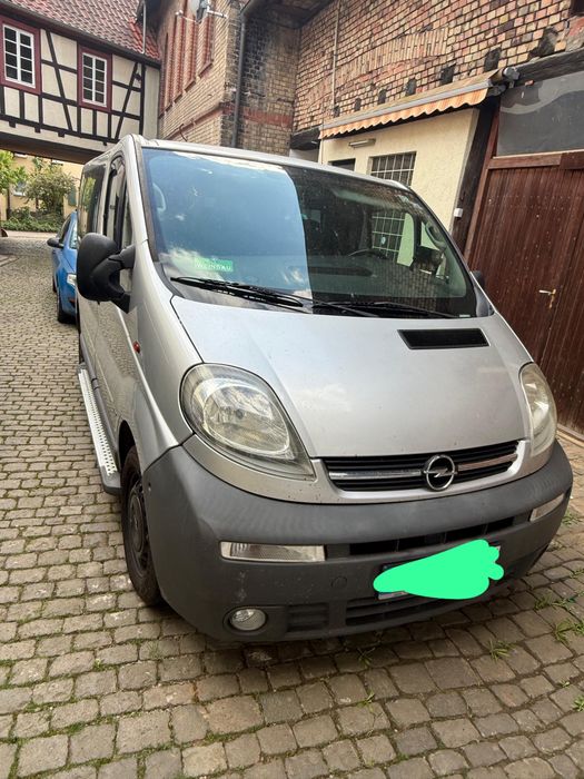 Opel vivaro 1.9 cdti 9 locuri