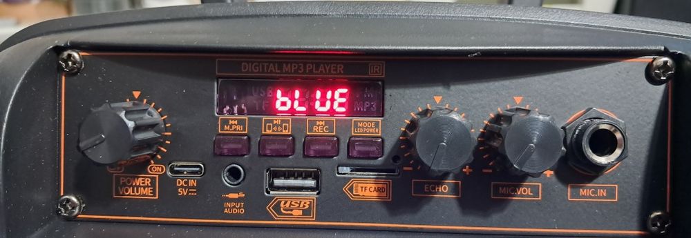 Boxa portabila cu radio BT