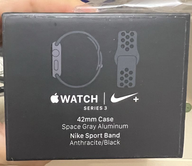 Apple watch series 3, Nike+, 42 mm, Space gray