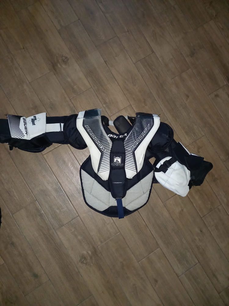 Echipament/protectii hockey portar