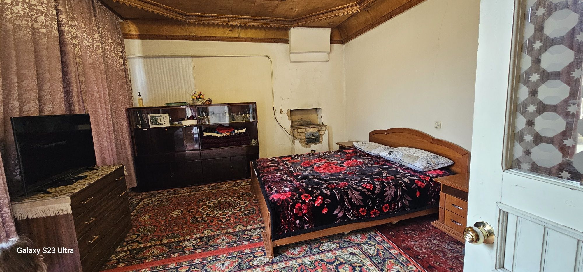 Hovli sotiladi 2.7 sotih