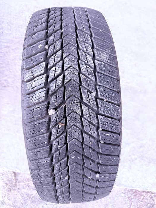 Продается зимние шины