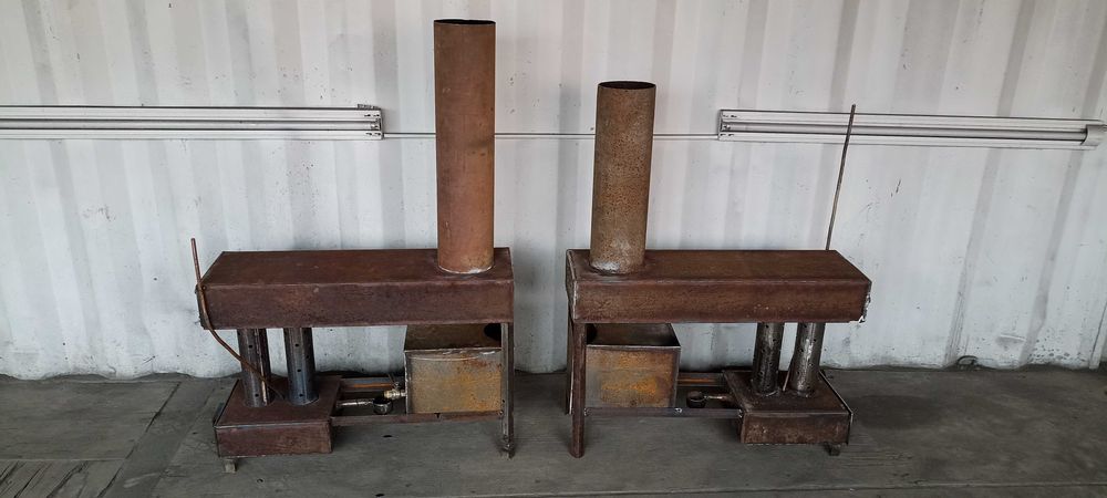 Печь на отработке и воде.