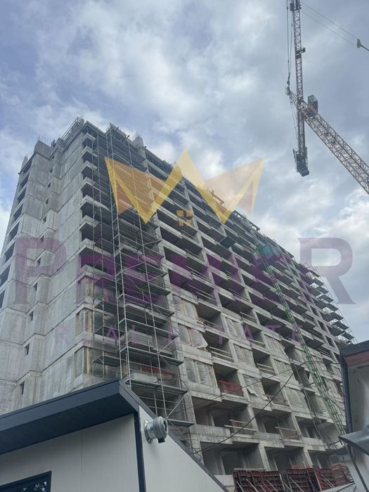 Продава се Тристаен апартамент в Варна, Чайка - 104 кв.м за 2403 €/кв.м - Снимка #2