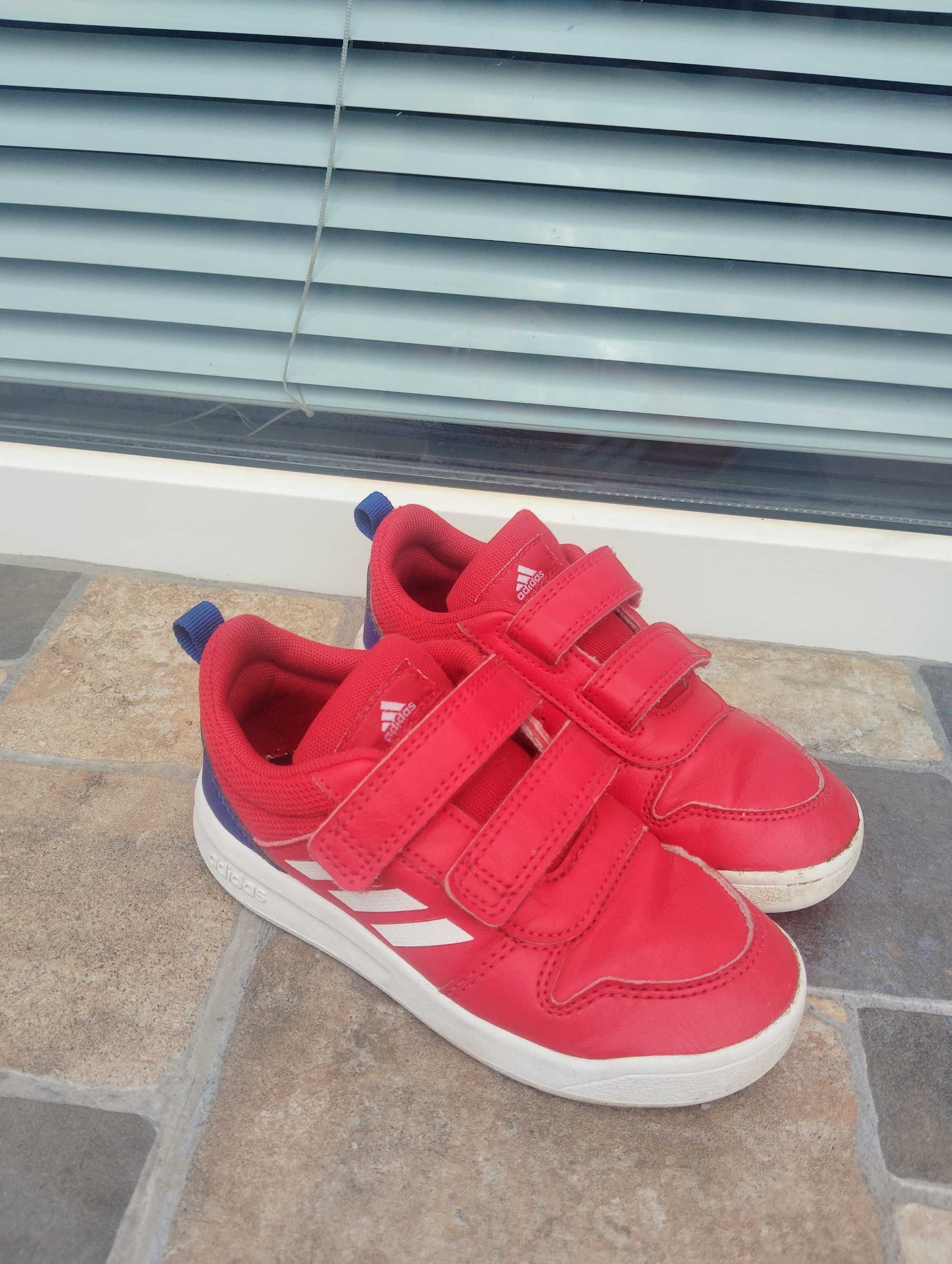 Детски маратонки Adidas 26