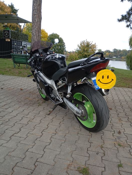 Vând motocicleta honda cbr 600 f4