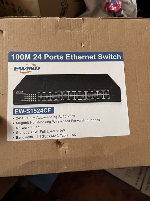 Продам свитч хаб на 24 порта на rj 45