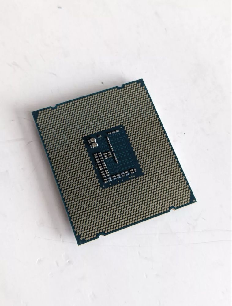 Intel Xeon Processor E5-2667 v3 20M Cache, 3.20 GHz
