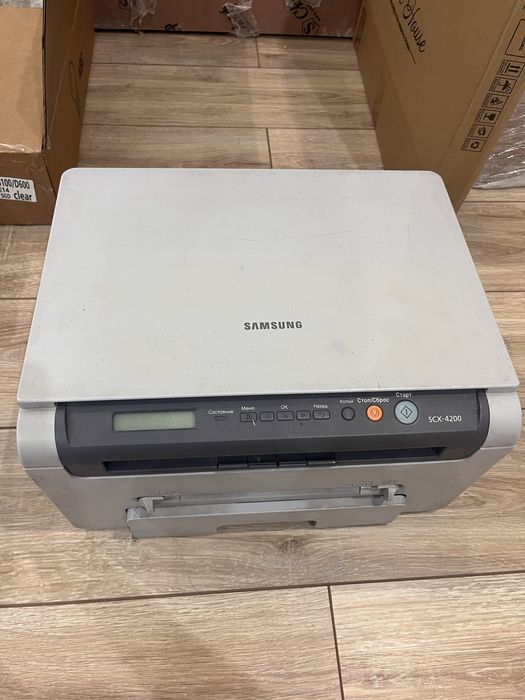 Samsung SCX-4200 Принтер,сканер, ксерокс.