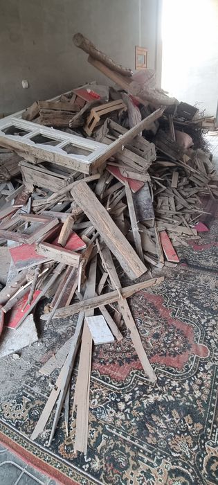 Samarqand Badal Mahallasida O'tin 400.000 so'm srochni