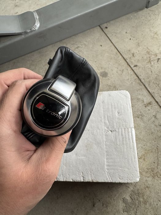 S-tronik скоростен лост за Ауди