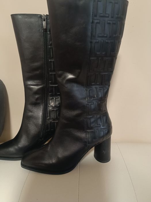 Дамски ботуши номер 37