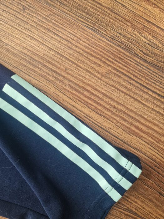 Страхотно мъжко спортно долнище ADIDAS размер S / 164см