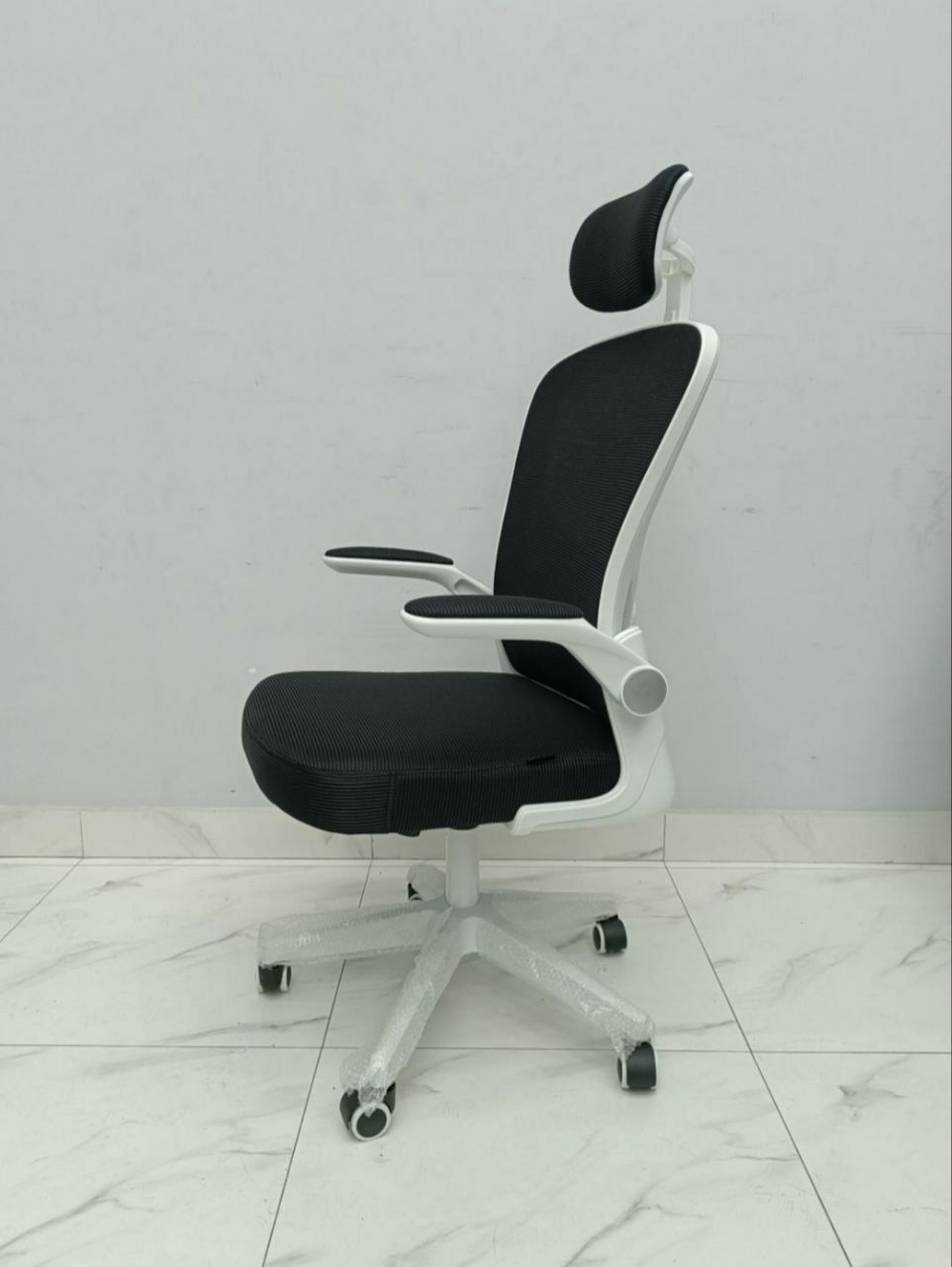 Офисное сеточное кресло модель 7801 blue,, aqua, grey , black