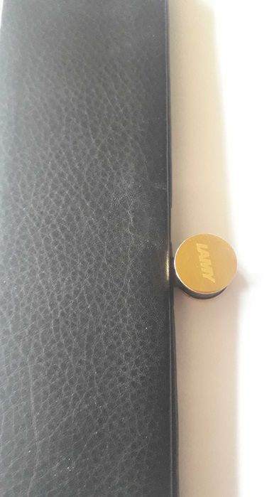 калъф за пишещи аксесоар, Лами Lamy, естествена кожа и позлатен копче