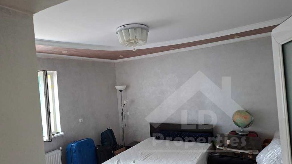 Ремонтирана едноетажна къща в гр.Генерал Тошево