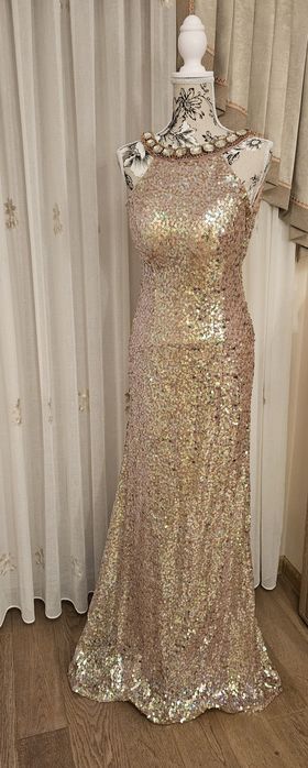 Rochie eleganta de seara din paiete cameleon cu spatele gol