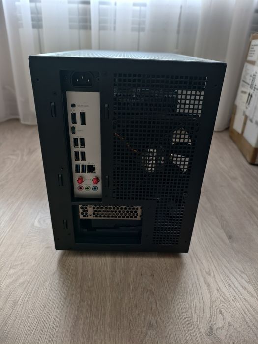 Геймърска Компютърна конфигурация Ryzen 7, RTX 4070 Ti/Ti super,32GB R