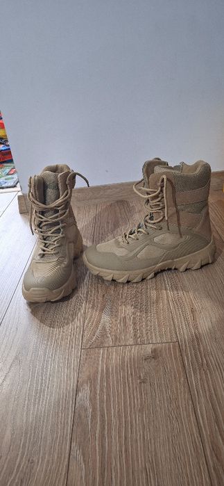 Bocanci militari tactici