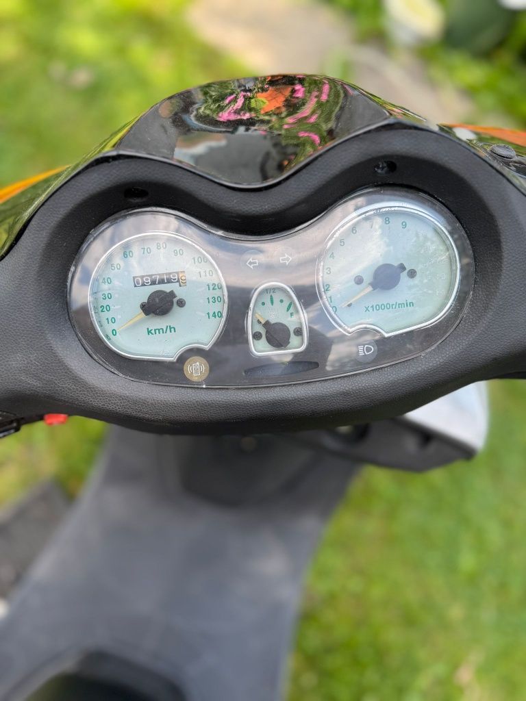 Motocicleta QINGQI QM125-10D 600€ negociabil