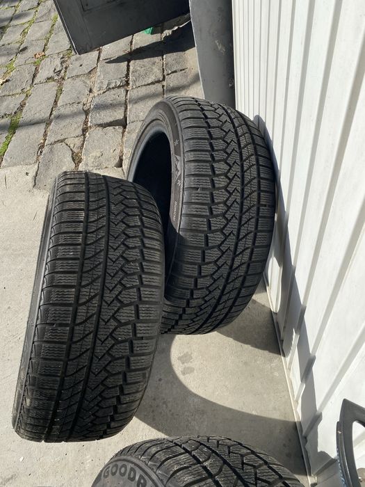 Cauciucuri iarna 225 45 R17