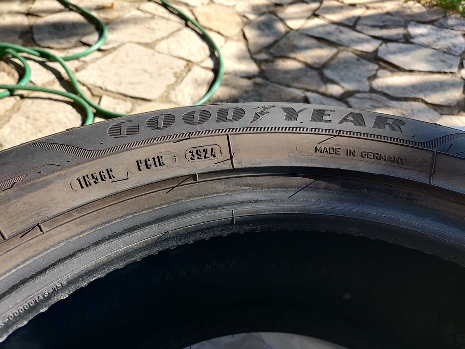 2 x GOODYEAR UltraGrip Performance Plus 225/55 R16 95H DOT24