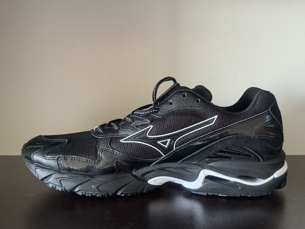 Mizuno Wave Rider 10/ 44номер 28.5см Стелка Нови с Кутия