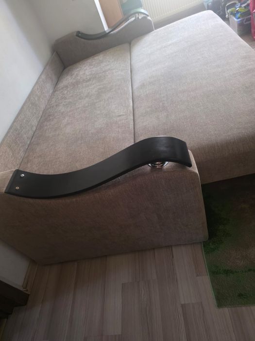 Canapea extensibila