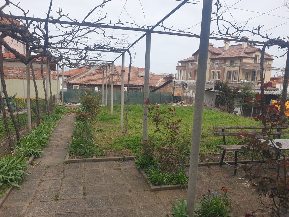Продава се Къща в Асеновград - 160 кв.м за 750 €/кв.м - Снимка #2
