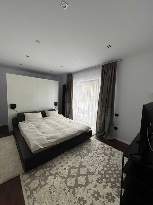 Penthouse 245mp, 4 camere, cu licenta turistica in hotel in Predeal