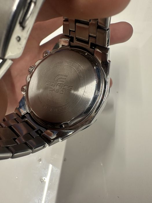 Часовник Casio Edifice