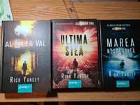 Seria Al 5- lea val de Rick Yancey