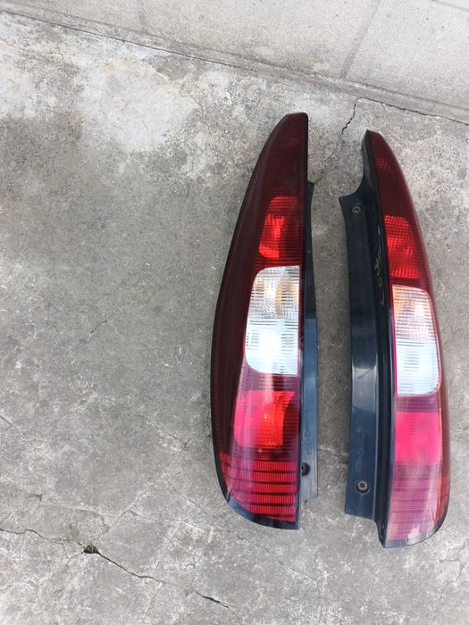 ляв и десен стоп за мицубиши колт 6 MITSUBISHI COLT VI