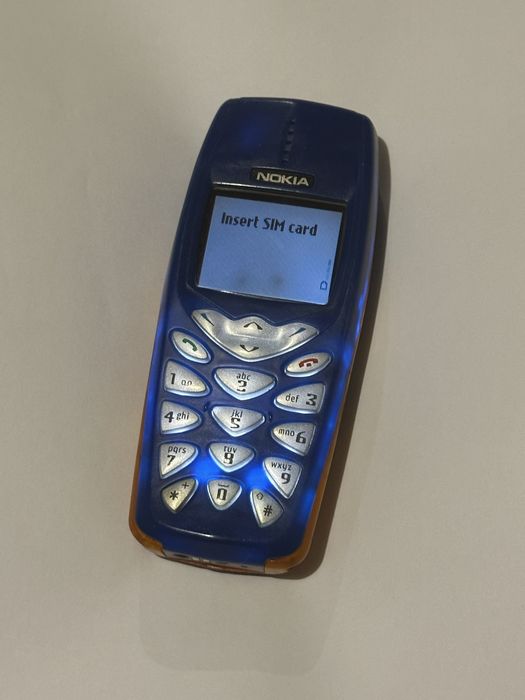 Телефон Nokia 3510i