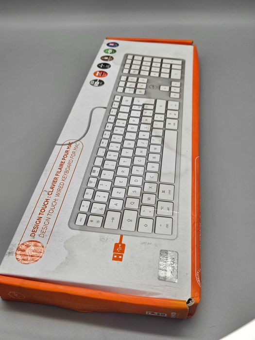 Клавиатура Mobility Lab за Mac AZERTY, USB, пълен размер с цифри