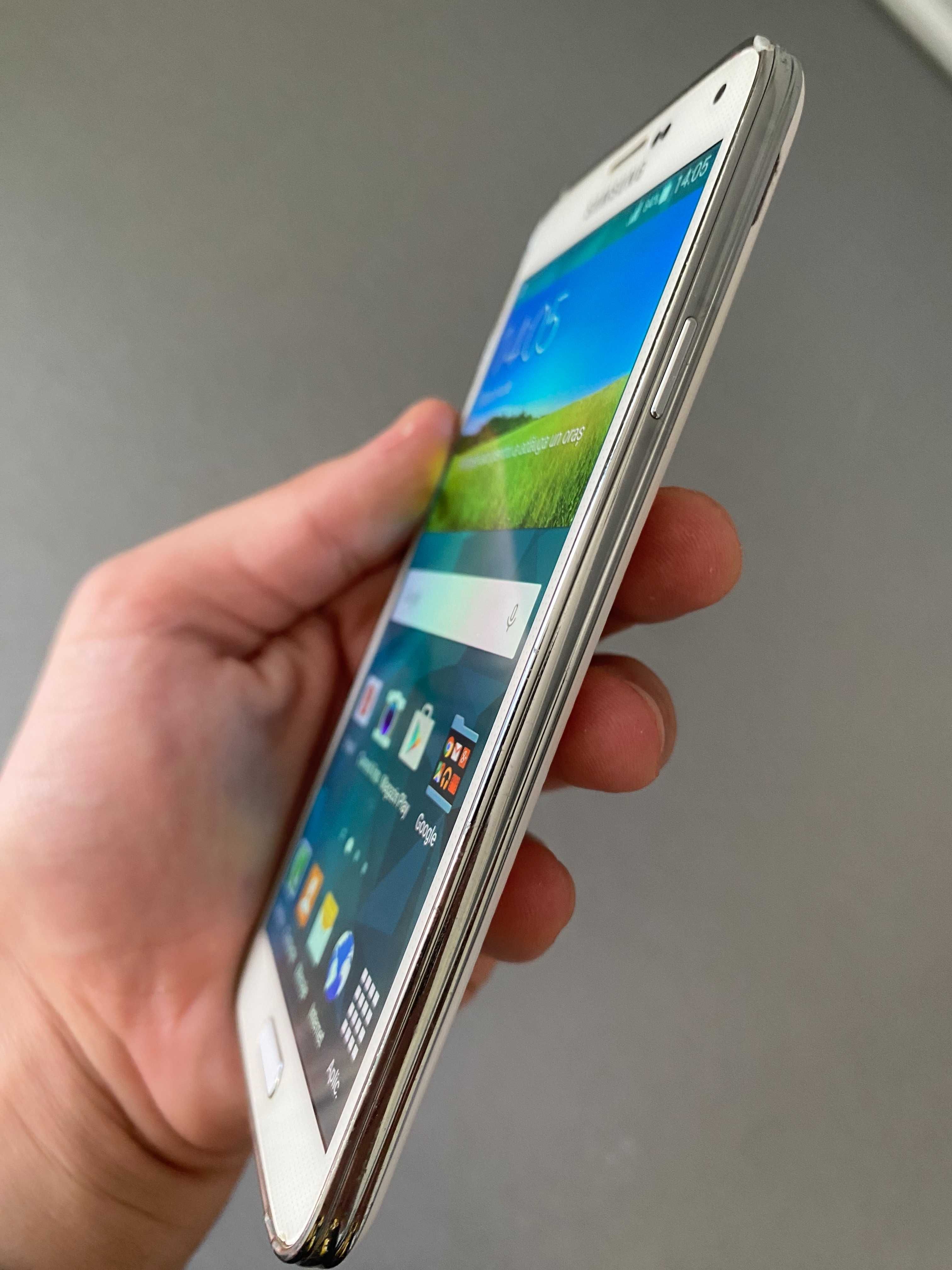 samsung galaxy S5 , ALB -16 GB/2 RAM  NEVERLOCK