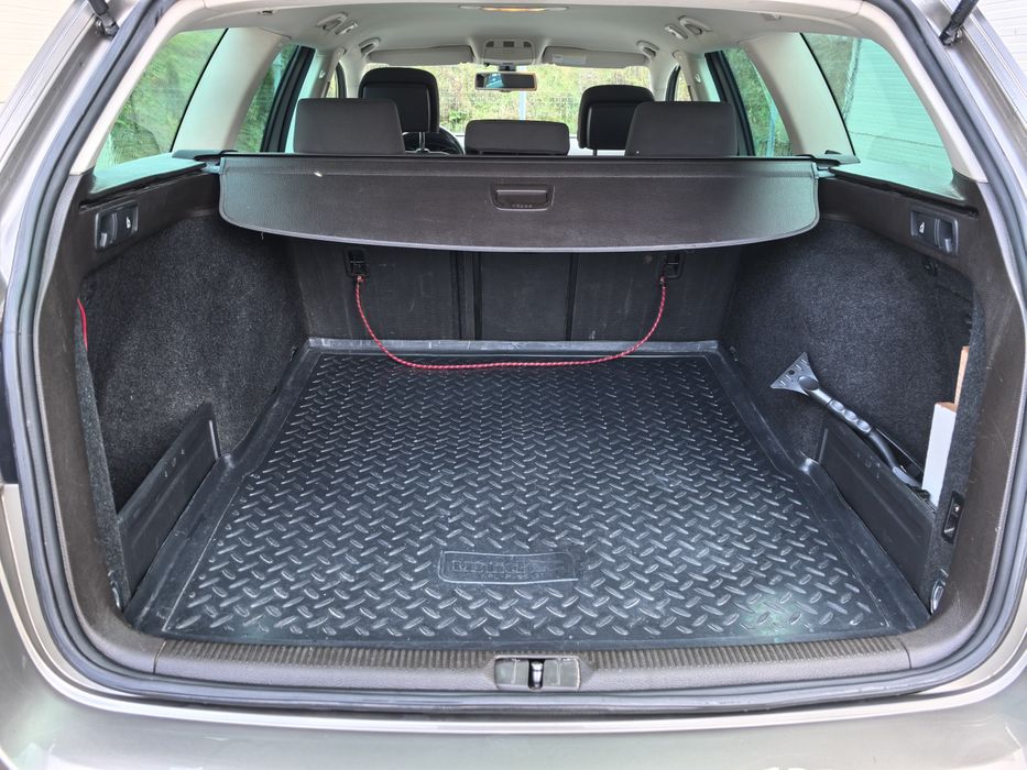 Vând Volkswagen Passat b7 break